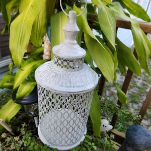 White Metal Decorative🕯Décor.💐l